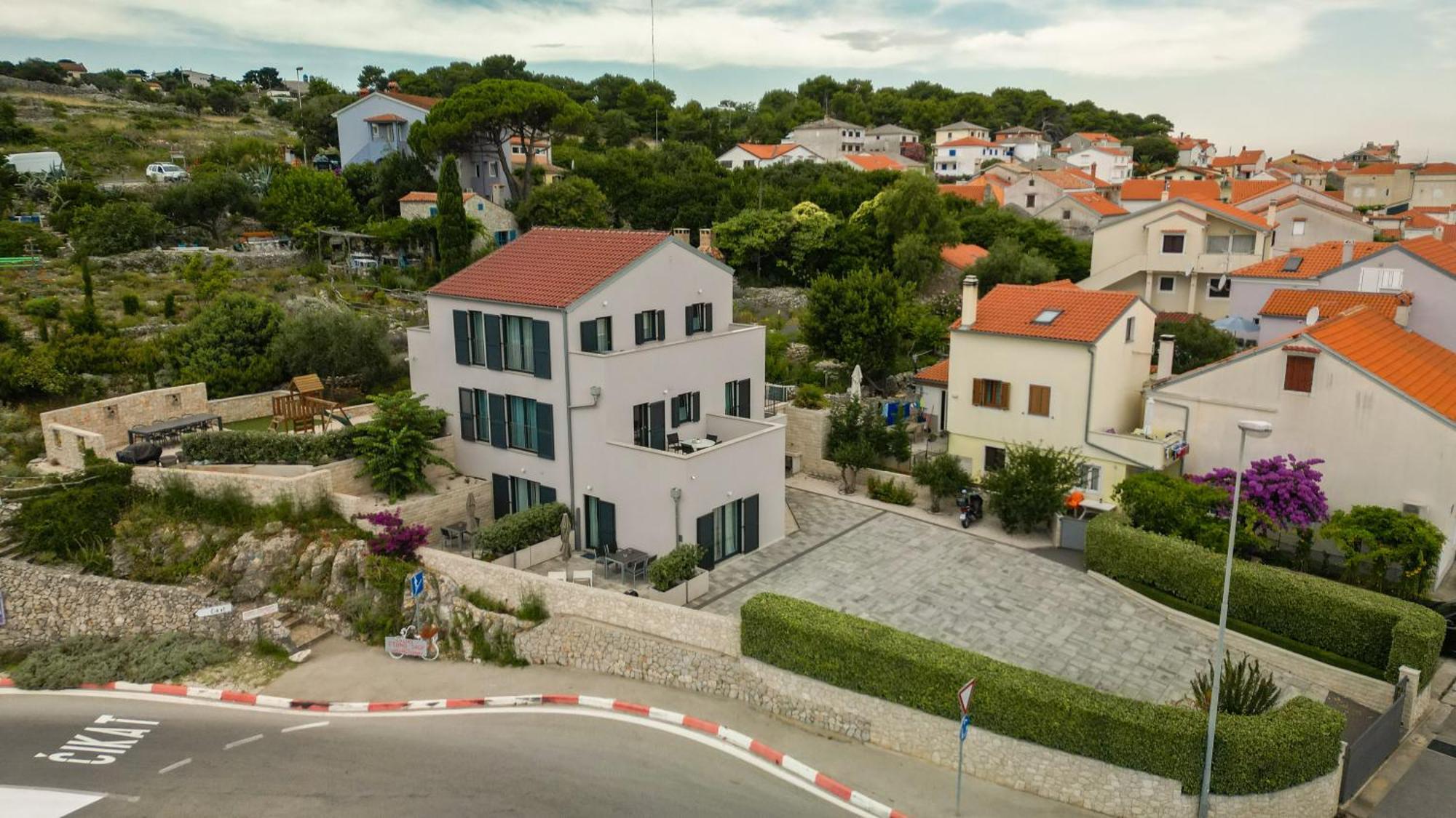 מאלי לוסיניי Valbay Residence מראה חיצוני תמונה