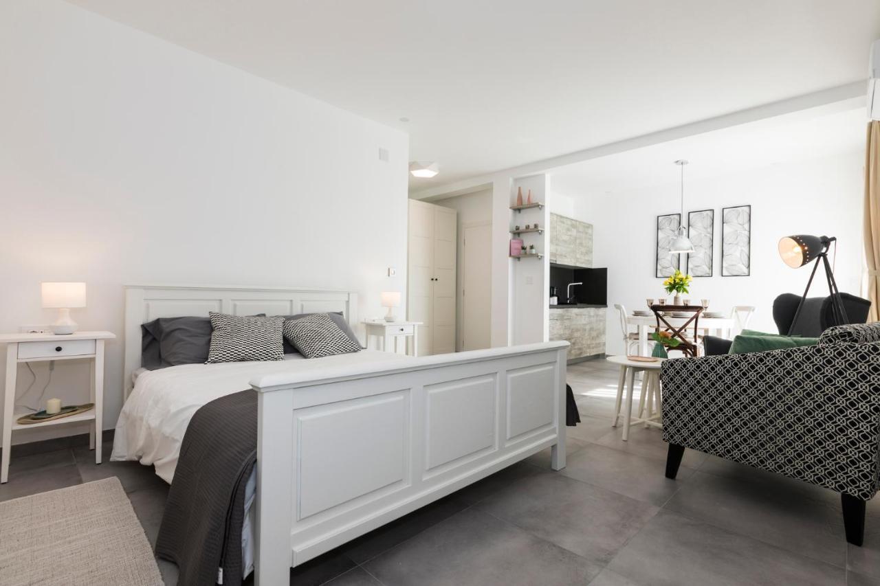 מאלי לוסיניי Valbay Residence מראה חיצוני תמונה