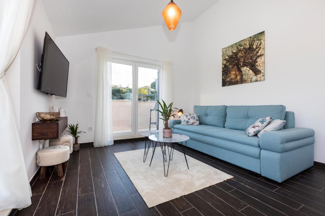 מאלי לוסיניי Valbay Residence מראה חיצוני תמונה
