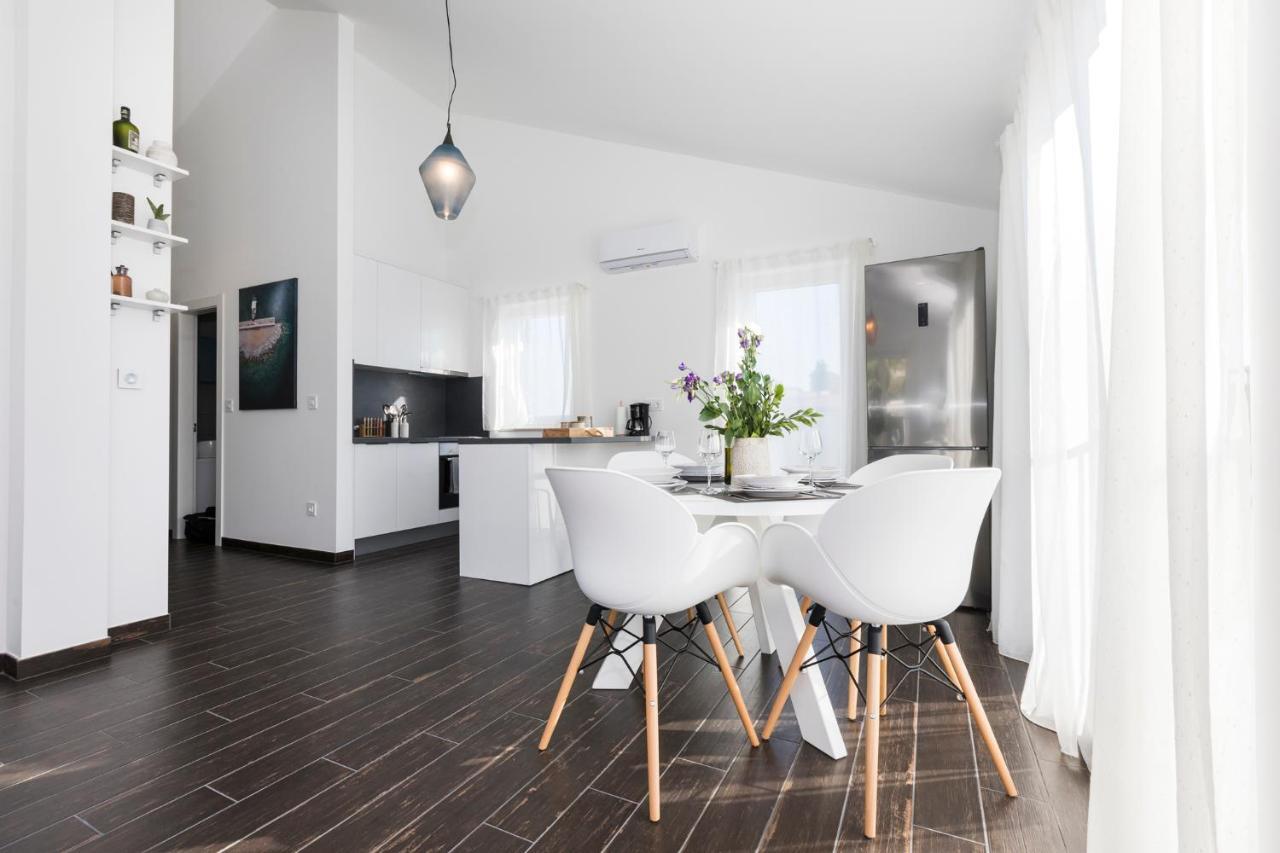 מאלי לוסיניי Valbay Residence מראה חיצוני תמונה