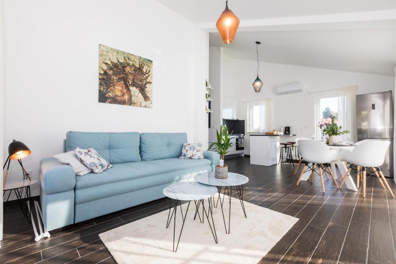 מאלי לוסיניי Valbay Residence מראה חיצוני תמונה