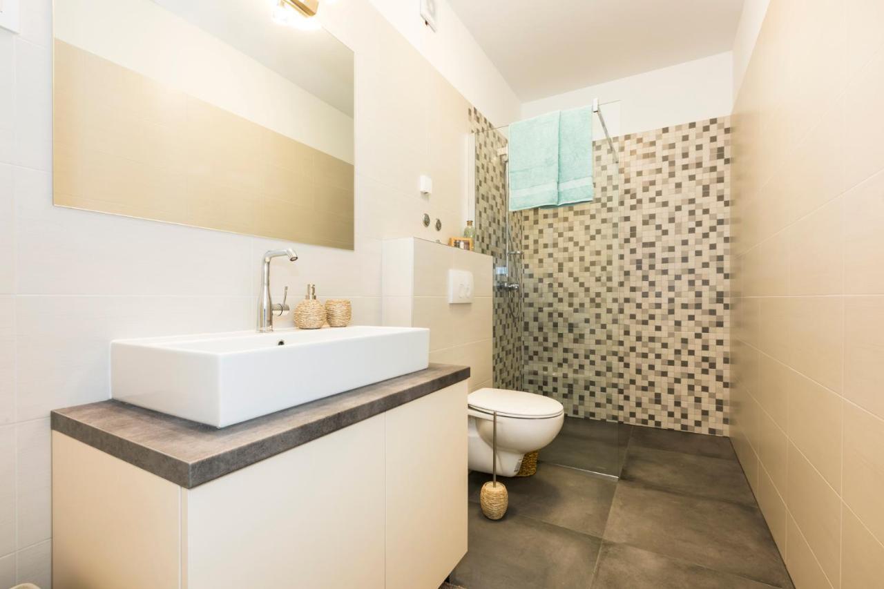 מאלי לוסיניי Valbay Residence מראה חיצוני תמונה